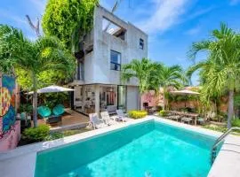 Alberca privada, asador y terraza familiar