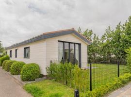 Chaletparc Krabbenkreek Zeeland - Chalet 130, hotel en Sint Annaland