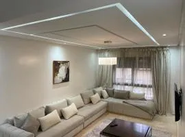 Appartement Le Guéliz,au centre de Marrakech, pool & fast WiFi