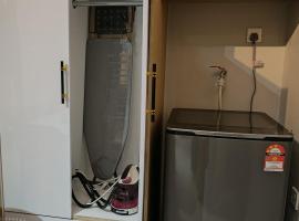 Stay D Melaka - A cozy home at Bertam Melaka, ξενοδοχείο σε Kampong Alor