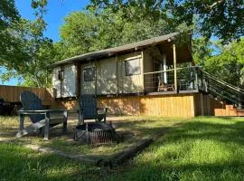 Premium Lakefront Cabin 4 The Cardinal