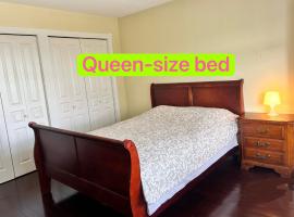 Sandy's Sweet Home, hotel in Coquitlam