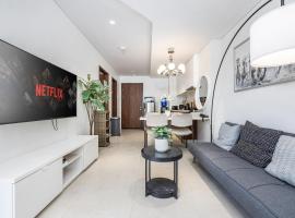 Dominiks silent and quite Classic 1 Bedroom 47 sqm Tambuli Pool Balcony Beach Mactan up to 6 People, strandhotel i Lapu Lapu City