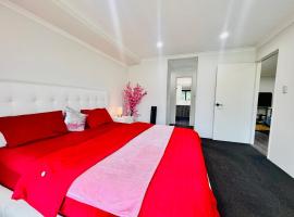 Modern King Suite on Swan Valley Doorstep, cheap hotel in West Swan