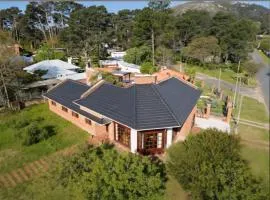 Casa en Piriápolis para ocho personas grande y luminosa