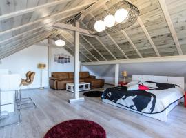 Villa Maja, hotel in Varna City