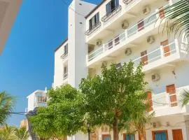 Sân Vườn Hotel Khánh Hòa