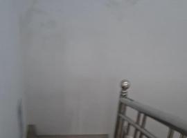 Kalakoala by Zzz, hostel in Rampal