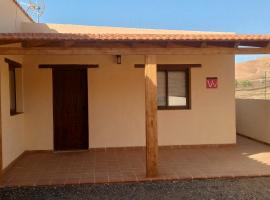 Villa Mirador de la Loma, hotel v mestu Pájara