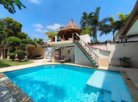 Loox Cozy Villa, ξενοδοχείο σε Kalijaga