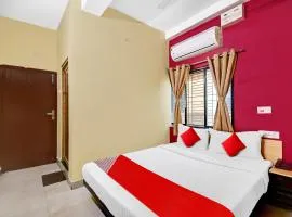 Hotel O Grand Lazeez Dumurjala outdoor Stadium