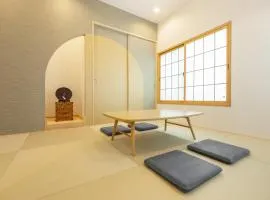 TaroTime Shinjuku Serene Japanese Cottage
