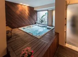 Yachting Hotel Mistral