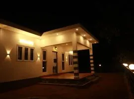 MistAura Vagamon Tea Garden Cottage
