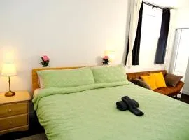 Mahogany Suite Retreat