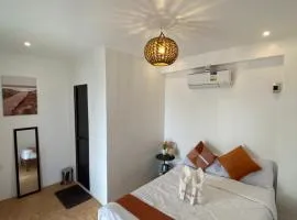 Affordable King Room Casakaya Deluxe