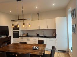 37-2-4 Dæmningen, hotel in Vejle