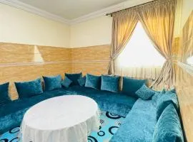 Cosy & Chic Apartment in Agadir, Netflix, 15 min Drive to Beach