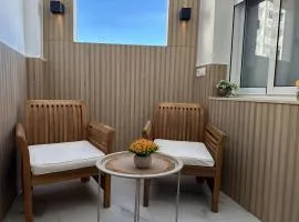 Modern and cozy loft Double terrace and beach