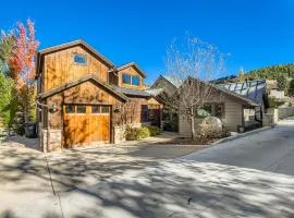 King Road Luxury Lodge, Private Hottub, Game Room, Media Room 45 home