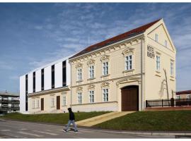 Heritage Hotel Knopp, hotel in Novska