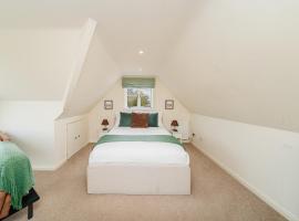 The Annex @ 3 East Town Cottages，位于West Ashton的酒店