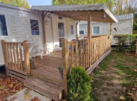 Mobil-home de Ludo, hotel in Ivry-la-Bataille
