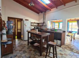 Casa de campo boutique a 18 minutos de Merlo, hotel in Cortaderas