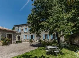 Un Petit Château