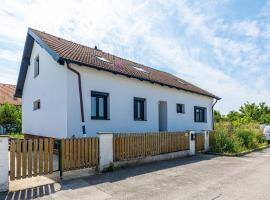 Touch Upon Metropolis by JR City Apartments, hotel in Gerasdorf bei Wien