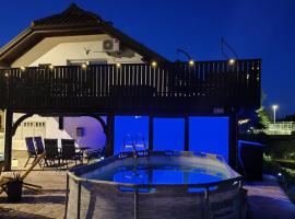 Apartma Ariana, ξενοδοχείο σε Loče pri Poljčanah