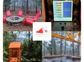 Crimson Creek Cabin - Hot Tub, Playset, Family-Friendly