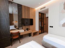 Tradicija Hotel, hotel em Železnička Stanica Incel