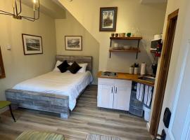 Located in Downtown Whitehorse - Basekamp, apartment in Whitehorse