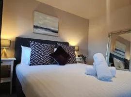 Spacious 3-Storey Home from Home in Hetton le Hole