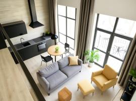 G - Owl Jazz -Modern loft type apartment 18 with big roof terrace and free private parking