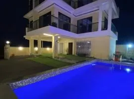Mount Retreat Villa 4bhk Lonavala