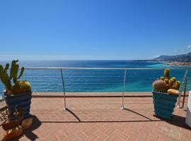 Castello Grimaldi, Hotel in Grimaldi