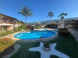 Condominio Villa Aurora, 150m da Praia de Taperapuam!