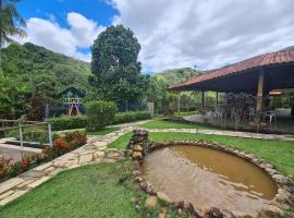Casa em Domingos Martins, hotel v destinaci Domingos Martins