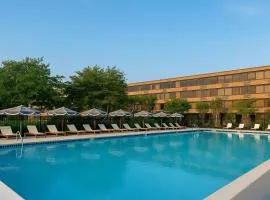 Solomons Inn Resort and Marina