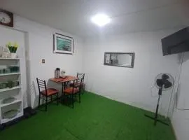 Hospedaje - A y C Taxi- Airport - Accommodation