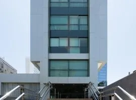 Flat Boa Viagem 350 metros do mar - Próximo Feirinha Boa Viagem