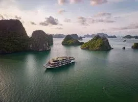 Le Journey Elegance Cruise 5 star Ha Long