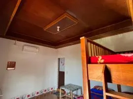 Sumatera Happy Track Tour Guest House