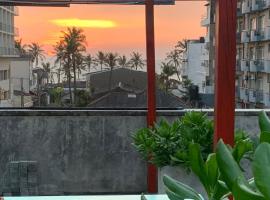 Colombo Beach Hostel，位于拉维尼亚山的酒店