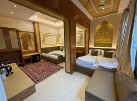 Hotel Temple On Ganges