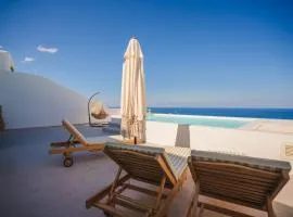 Villa Deep Blue Modern Seaview Villa with Infinity Pool near Lido Beach