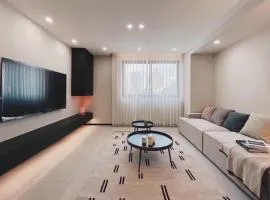 EHUB - Nanjing Road 2Bedroom Apartment