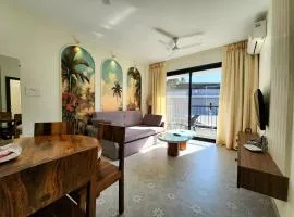 Tropical 1BHK Modern Apartment with Pool, Balcony - 5 Minutes to Candolim Beach